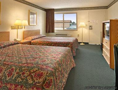 Super 8 By Wyndham Newark De Hotel Bilik gambar