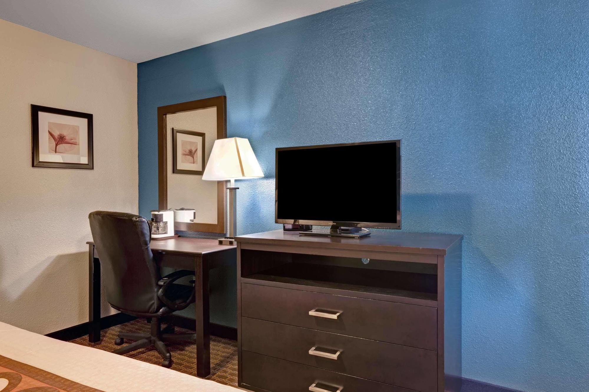 Super 8 By Wyndham Newark De Hotel Luaran gambar