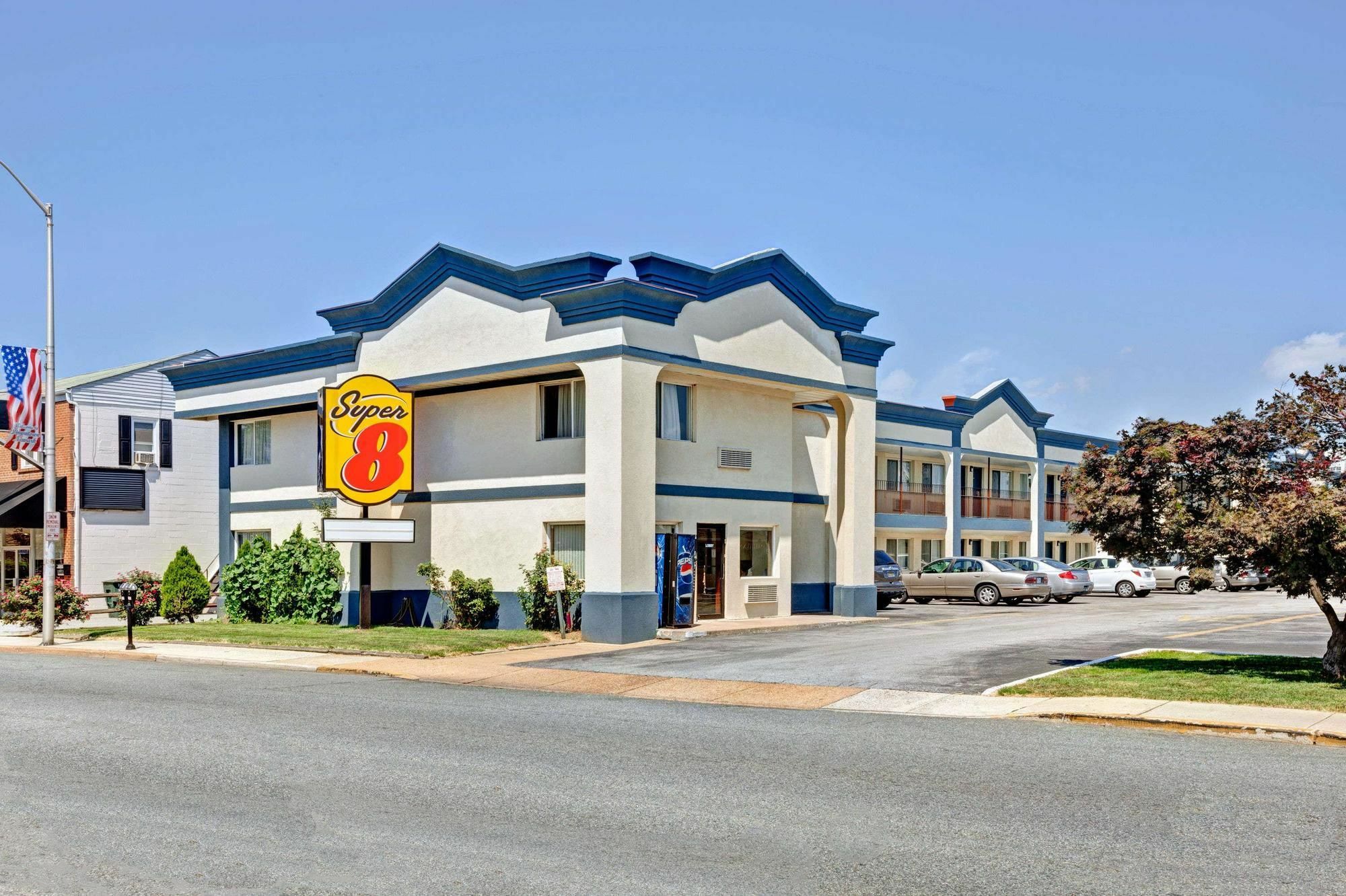 Super 8 By Wyndham Newark De Hotel Luaran gambar